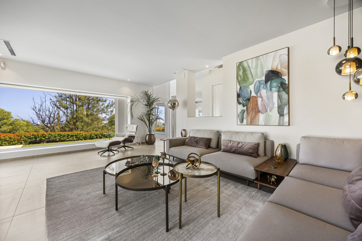 4-slaapkamer villa aan de golfbaan in Benahavís in Benahavís - foto 2