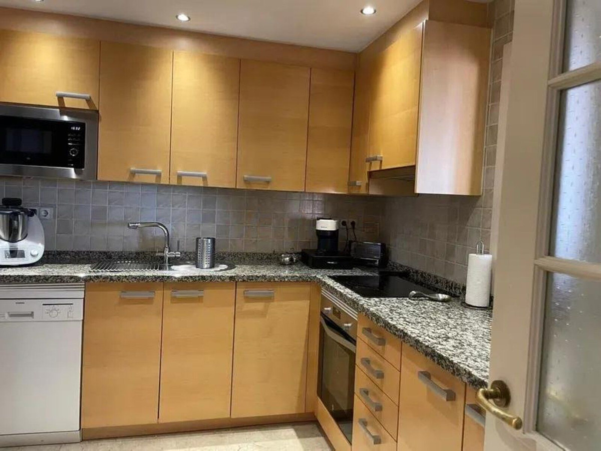 Penthouse met 3 slaapkamers in Estepona in Estepona - foto 13