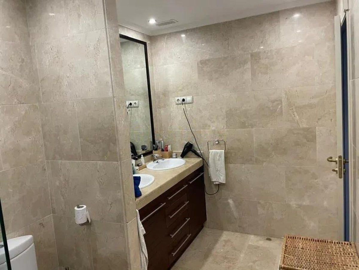Penthouse met 3 slaapkamers in Estepona in Estepona - foto 18