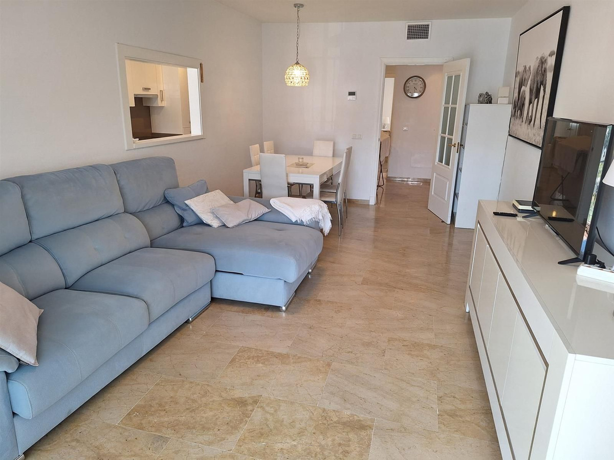 Appartement met 2 slaapkamers in La Duquesa in La Duquesa - foto 2