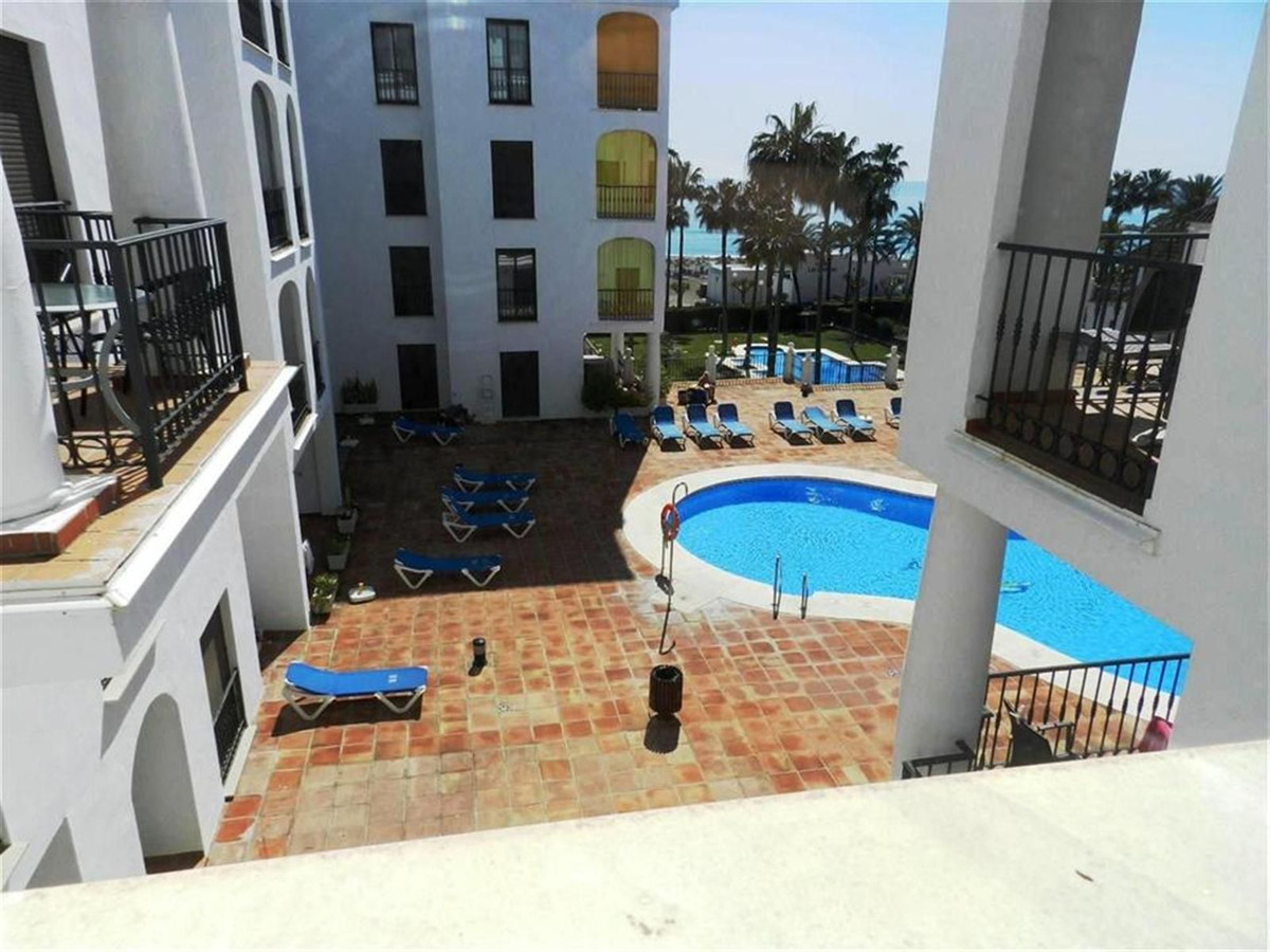 Appartement met 2 slaapkamers in La Duquesa in La Duquesa - foto 19