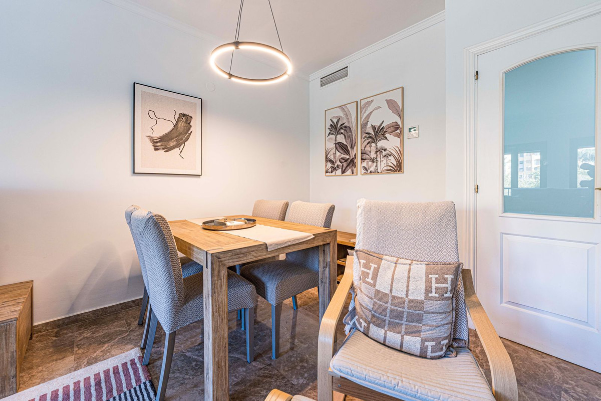 Drie-slaapkamerappartement in San Pedro de Alcántara in San Pedro de Alcántara - foto 6
