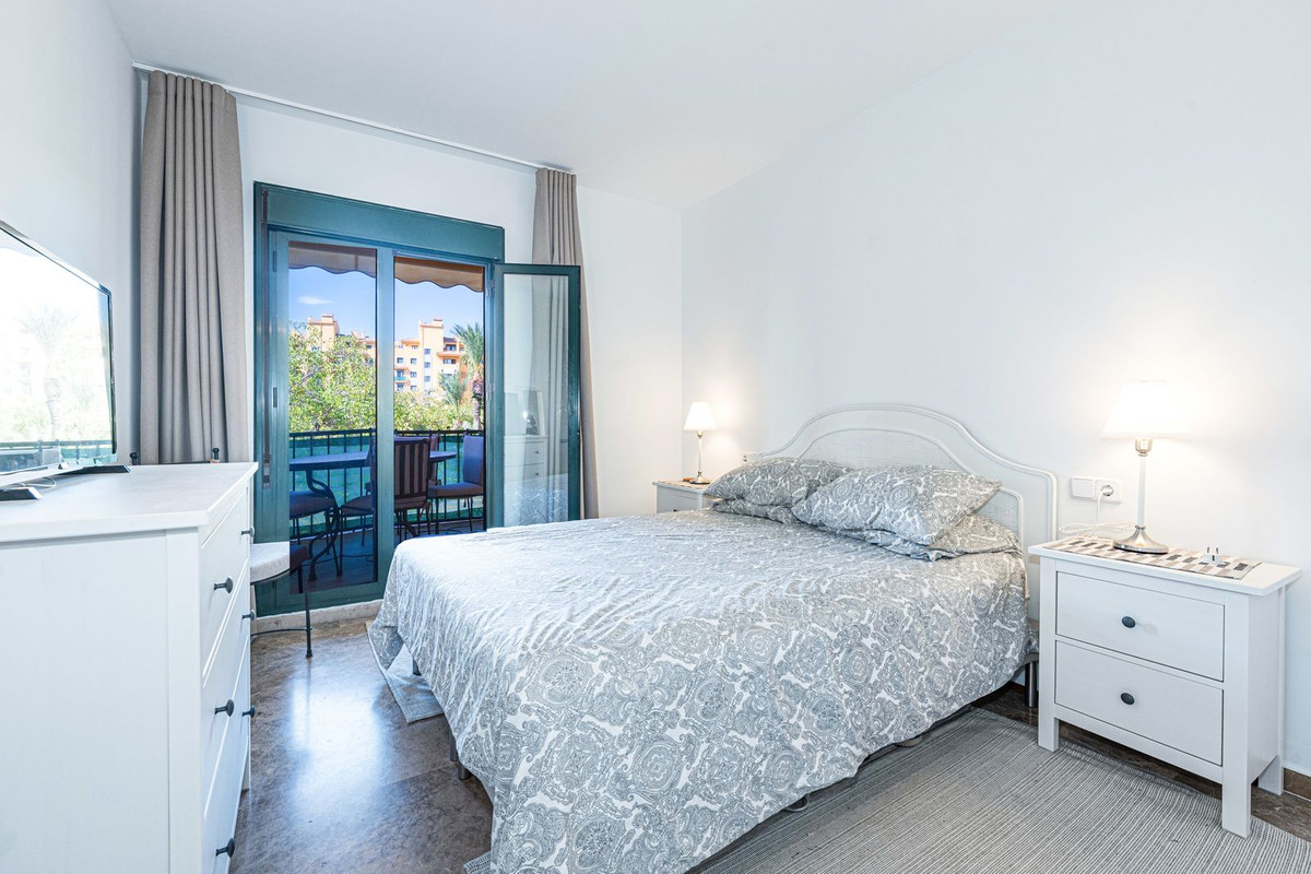Drie-slaapkamerappartement in San Pedro de Alcántara in San Pedro de Alcántara - foto 9