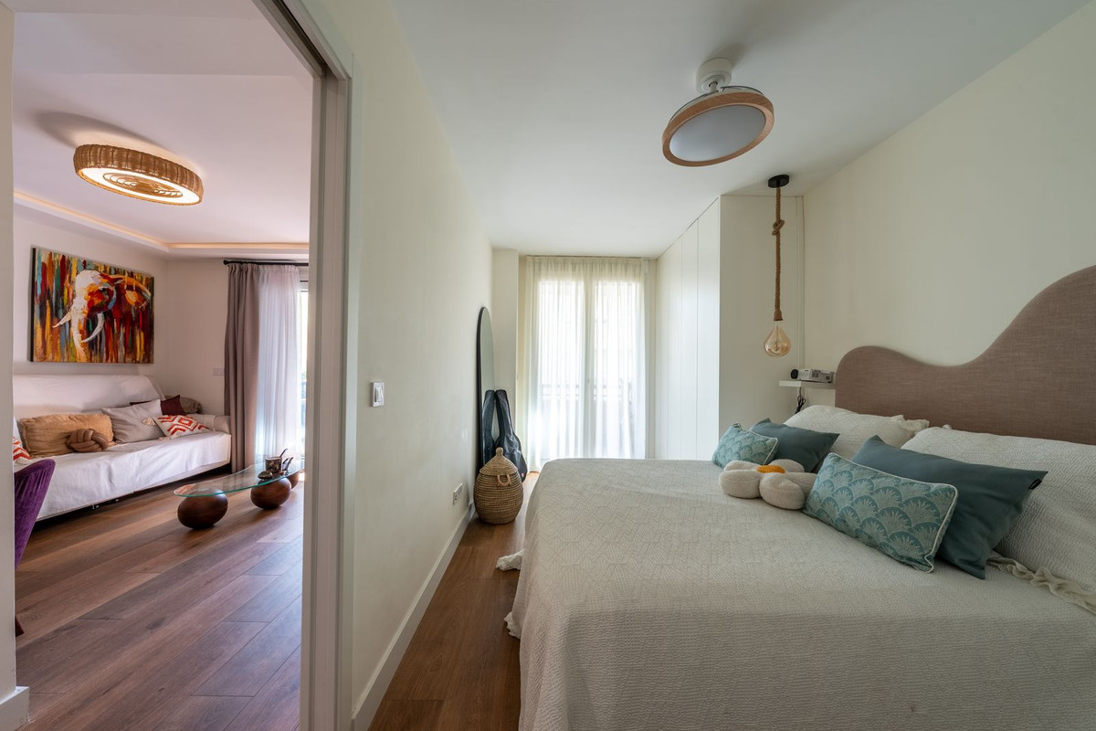 Twee-slaapkamer appartement in Marbella in Marbella - foto 12