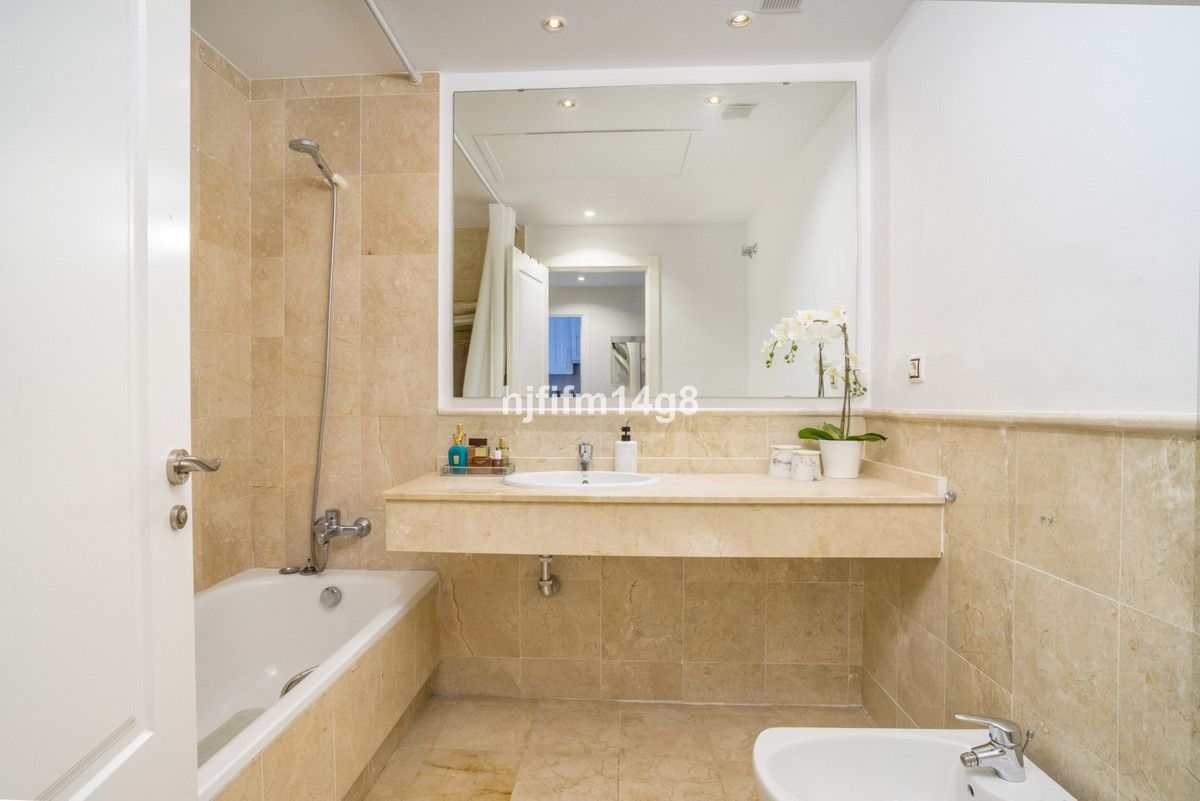 2-slaapkamerappartement in Nueva Andalucía in Nueva Andalucía - foto 12