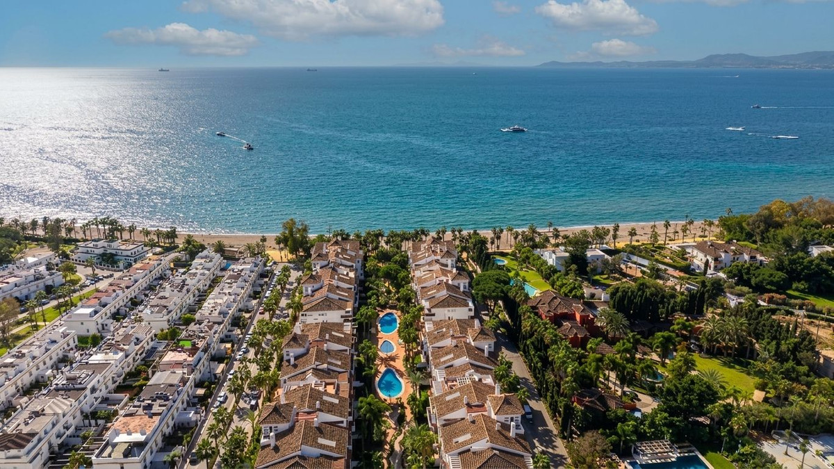 Twee-slaapkamerappartement aan het strand in Marbella – Las Cañas Beach, Golden Mile in Marbella - foto 3