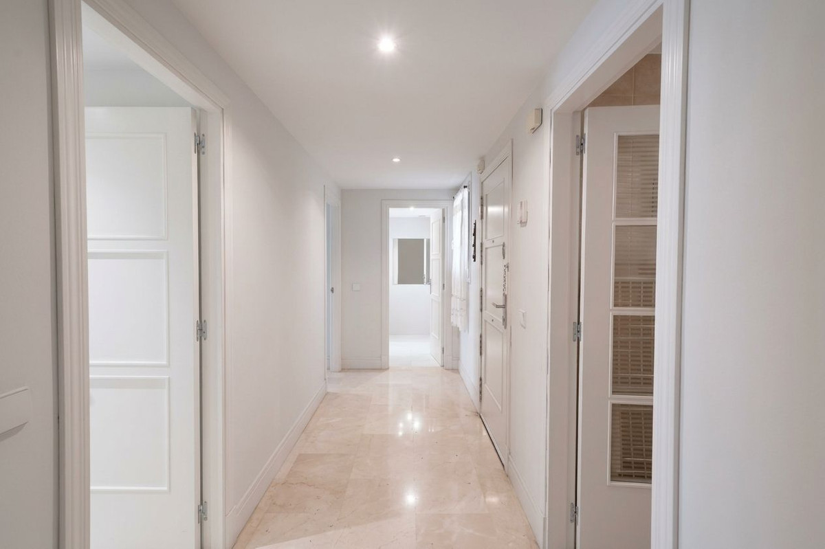 Twee-slaapkamerappartement aan het strand in Marbella – Las Cañas Beach, Golden Mile in Marbella - foto 8