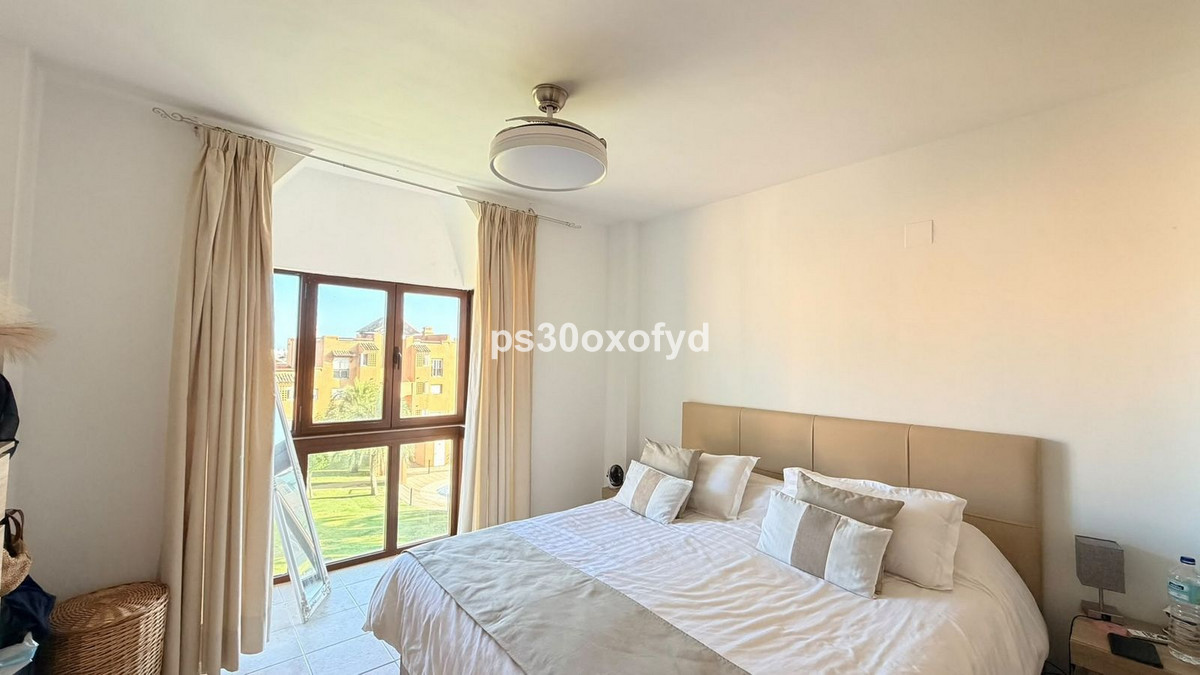 Penthouse met 3 slaapkamers in Casares Playa in Casares Playa - foto 6