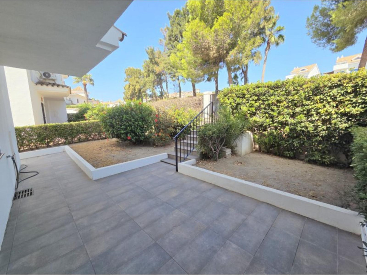 3-slaapkamerwoning in Los Carmenes, La Duquesa in La Duquesa - foto 19