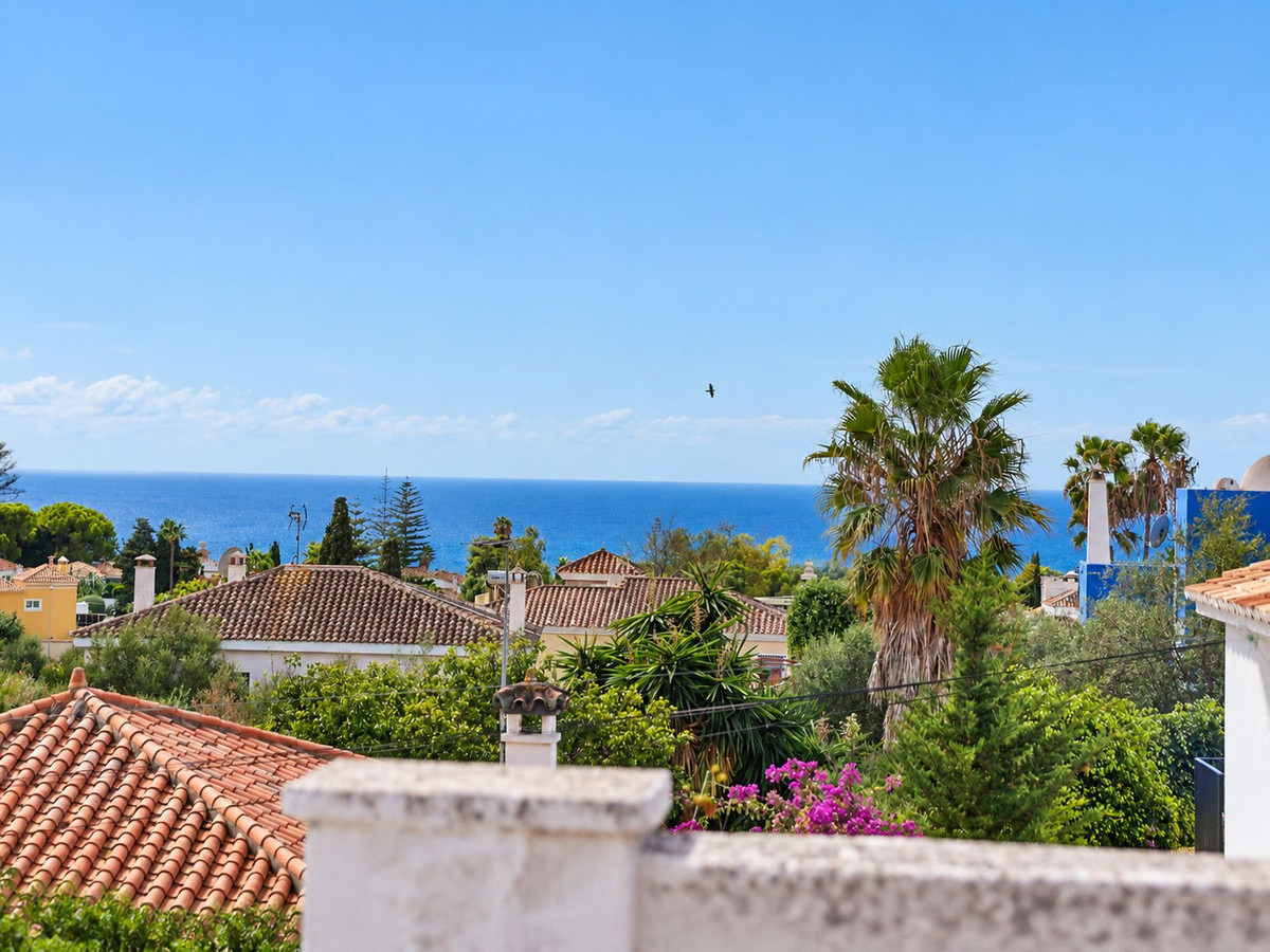 Villa met zeezicht op 680 m² kavel in Marbella in Marbella - foto 5