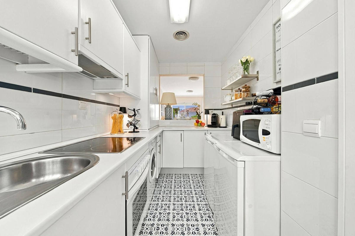 2-slaapkamerappartement in Nueva Andalucía – Señorio de Gonzaga, gerenoveerd in Nueva Andalucía - foto 11