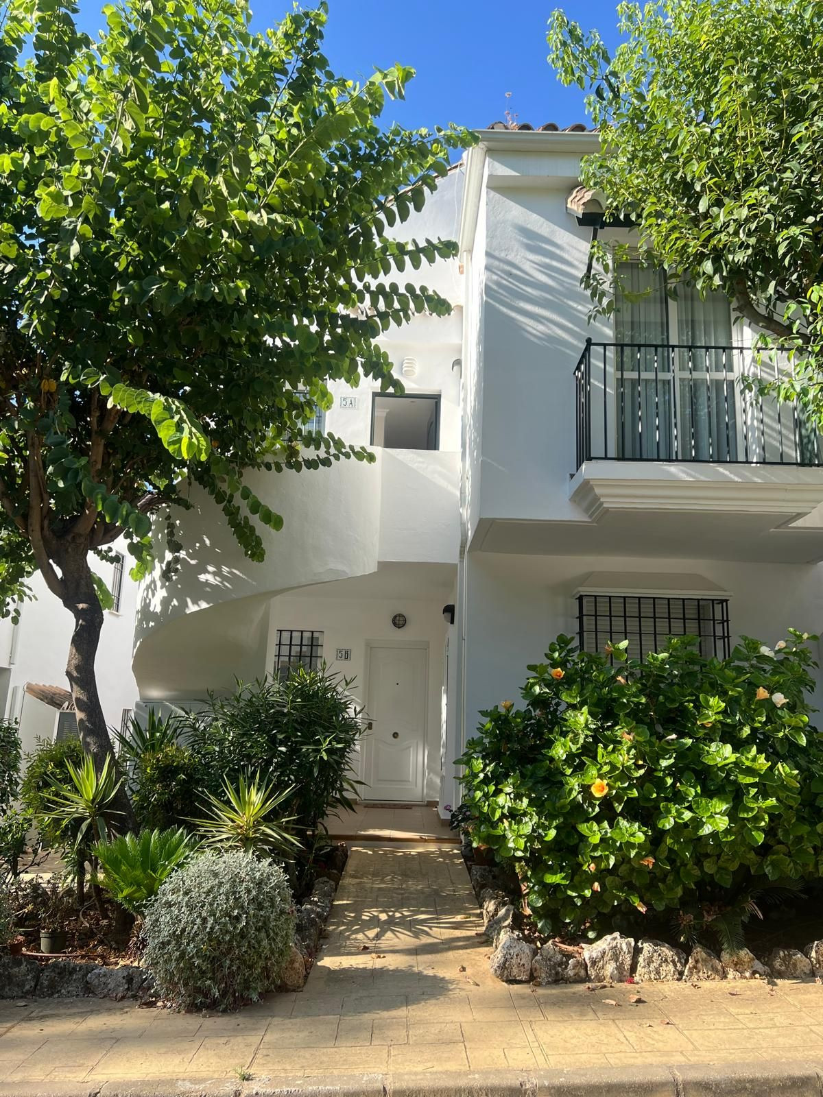 2-slaapkamerappartement in Nueva Andalucía – Señorio de Gonzaga, gerenoveerd in Nueva Andalucía - foto 12
