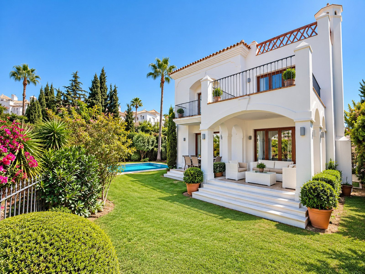 4-slaapkamer villa aan de eerste lijn golf in Selwo, Estepona in Selwo - foto 2