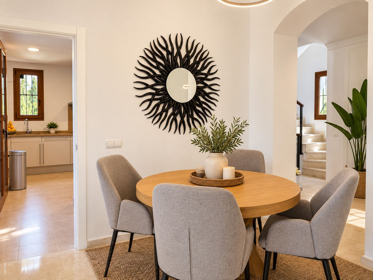 4-slaapkamer villa aan de eerste lijn golf in Selwo, Estepona in Selwo - foto 12