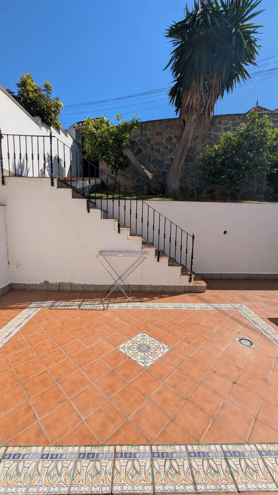 Drie-slaapkamer villa in Nueva Andalucía met potentieel in Nueva Andalucía - foto 15