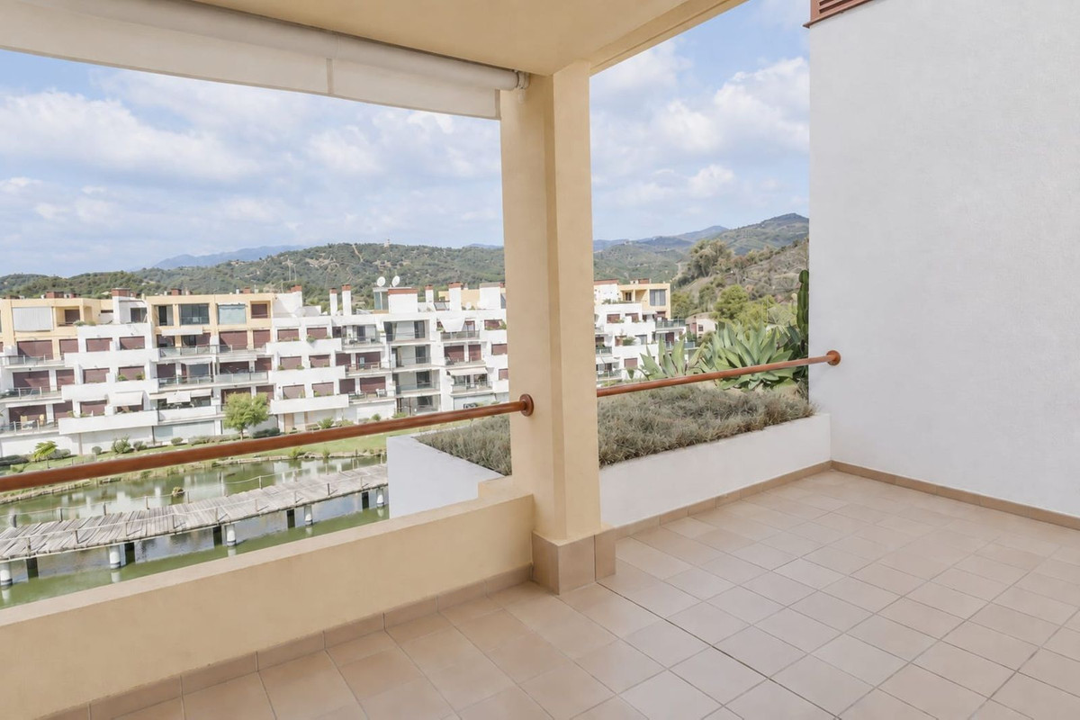 2 bedroom Apartment in Benahavís in Benahavís - foto 13