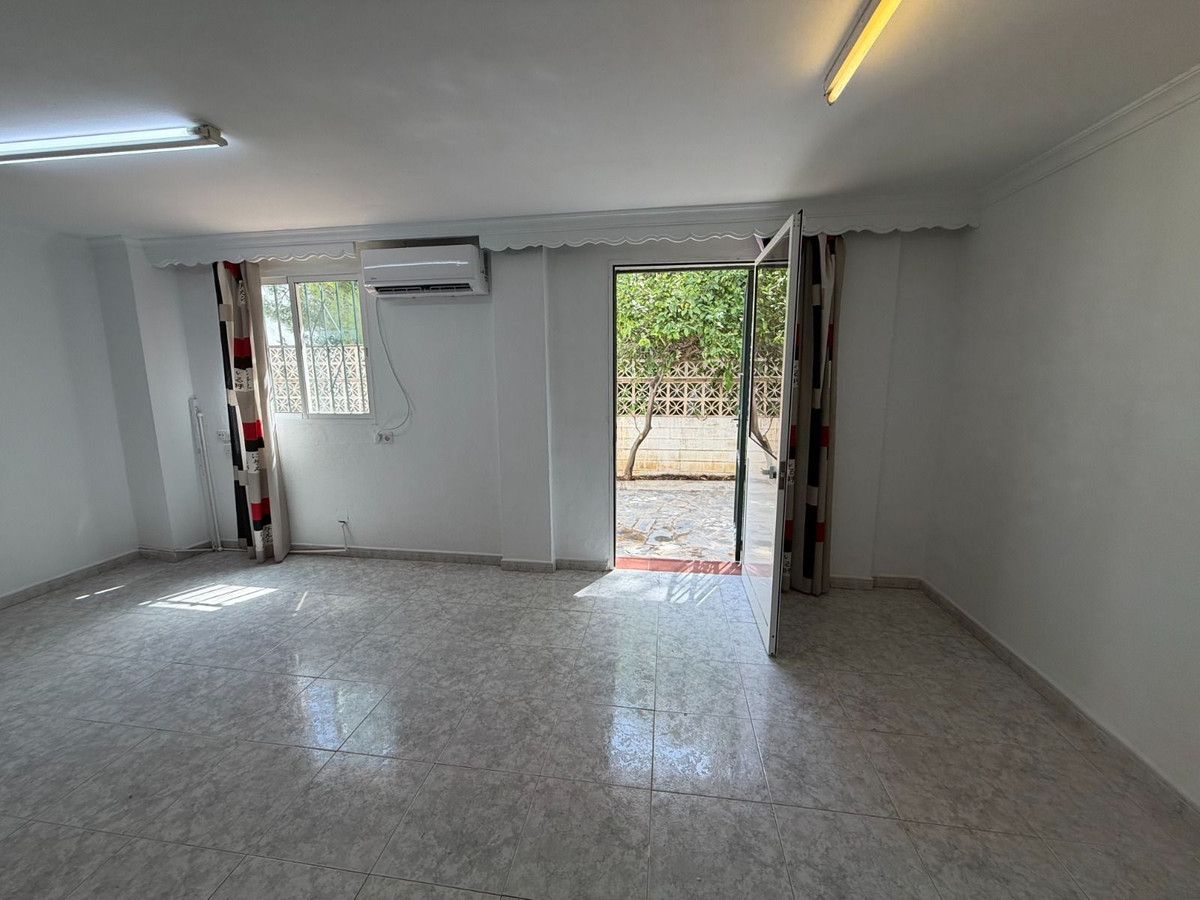 Huis met 4 slaapkamers in Marbella in Marbella - foto 5