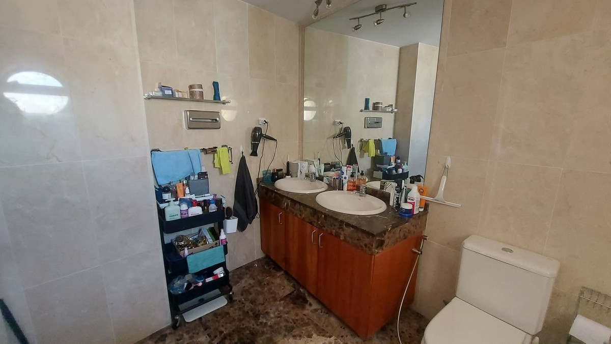 4 bedroom Apartment in Torrequebrada in Torrequebrada - foto 20