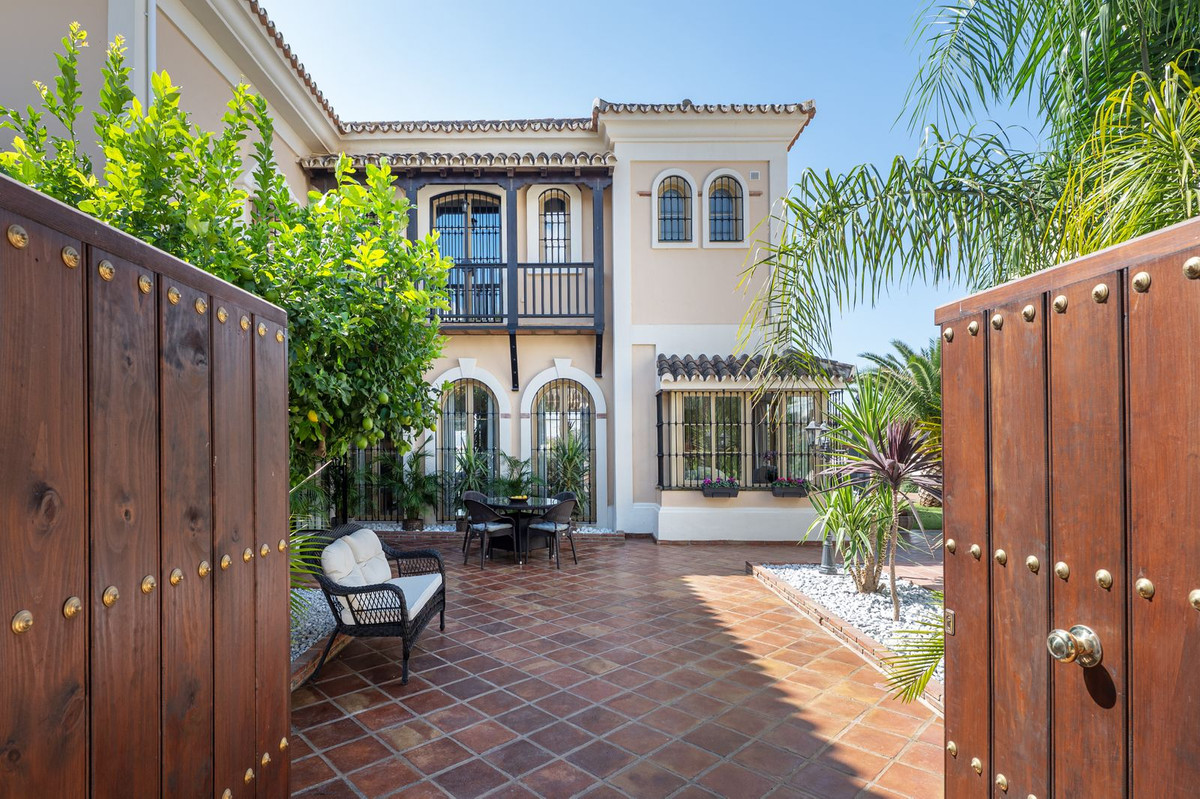 Villa met vier slaapkamers in Mijas Golf in Mijas Golf - foto 3