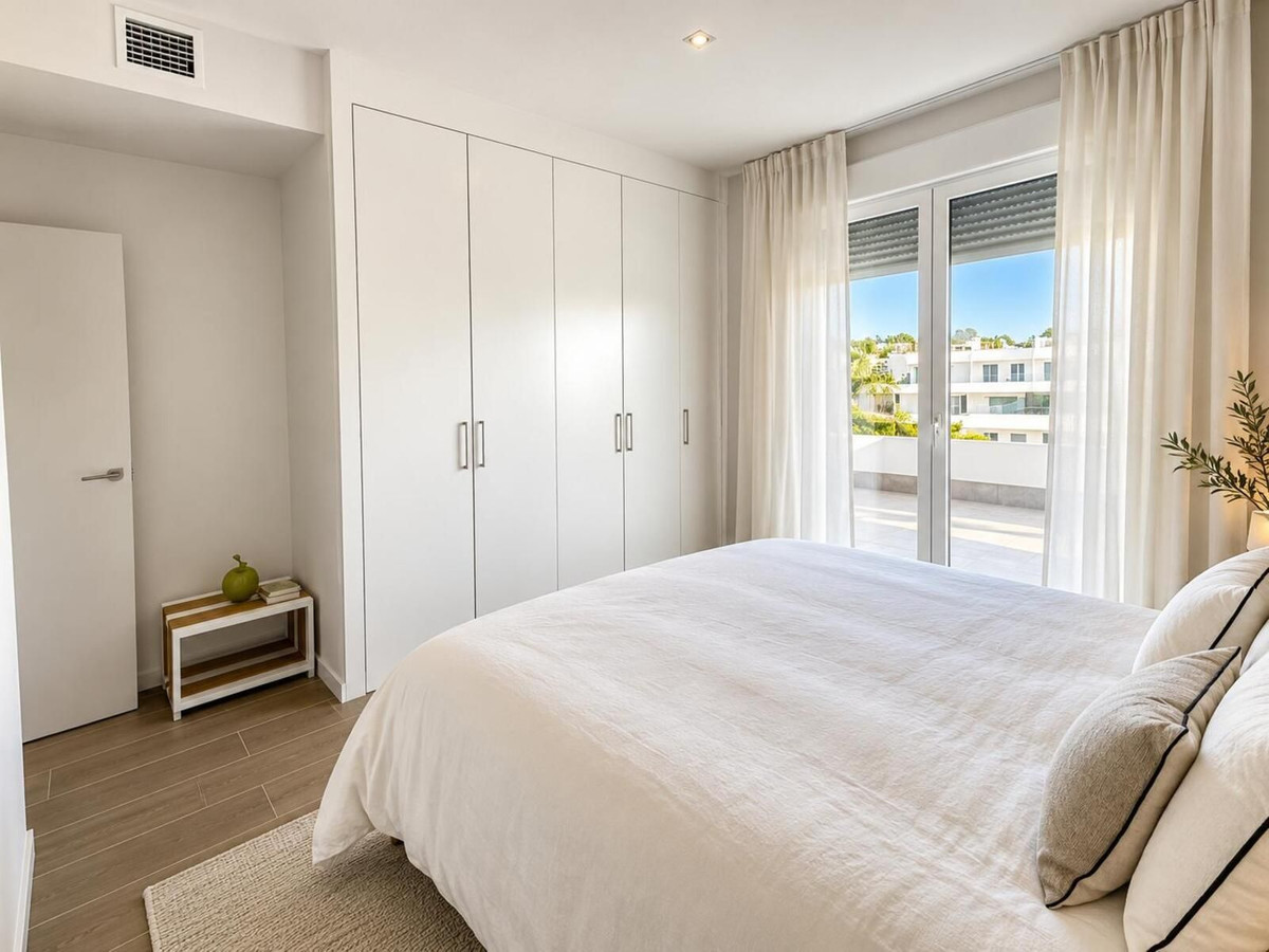 Penthouse met 2 slaapkamers in Jardines de Guadaiza, Nueva Andalucía in Nueva Andalucía - foto 10