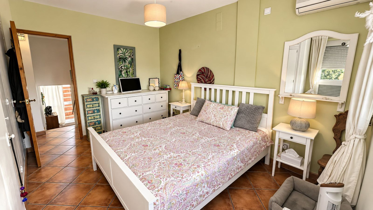 2-slaapkamer stadswoning met zeezicht in Manilva in Manilva - foto 10