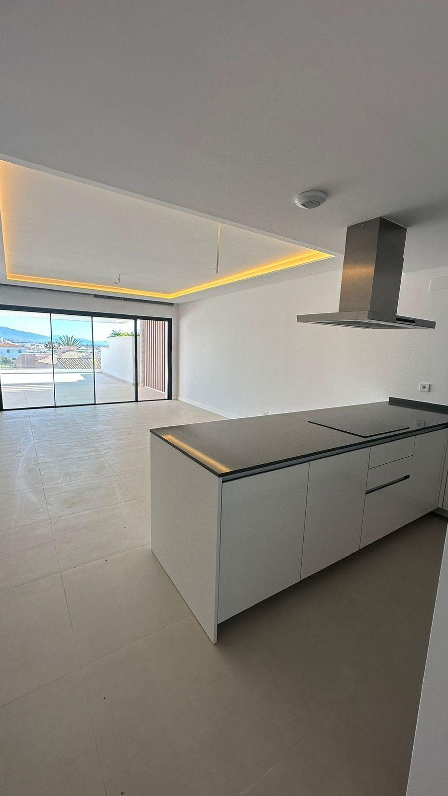 2 bedroom Apartment in Estepona in Estepona - foto 5
