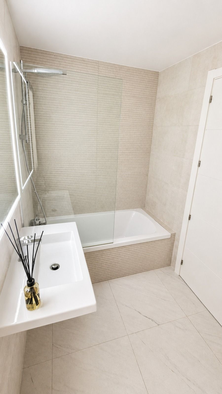 Exclusief 2-slaapkamerappartement met privé-tuin en zeezicht in Mirador de Estepona Hills in Estepona - foto 11