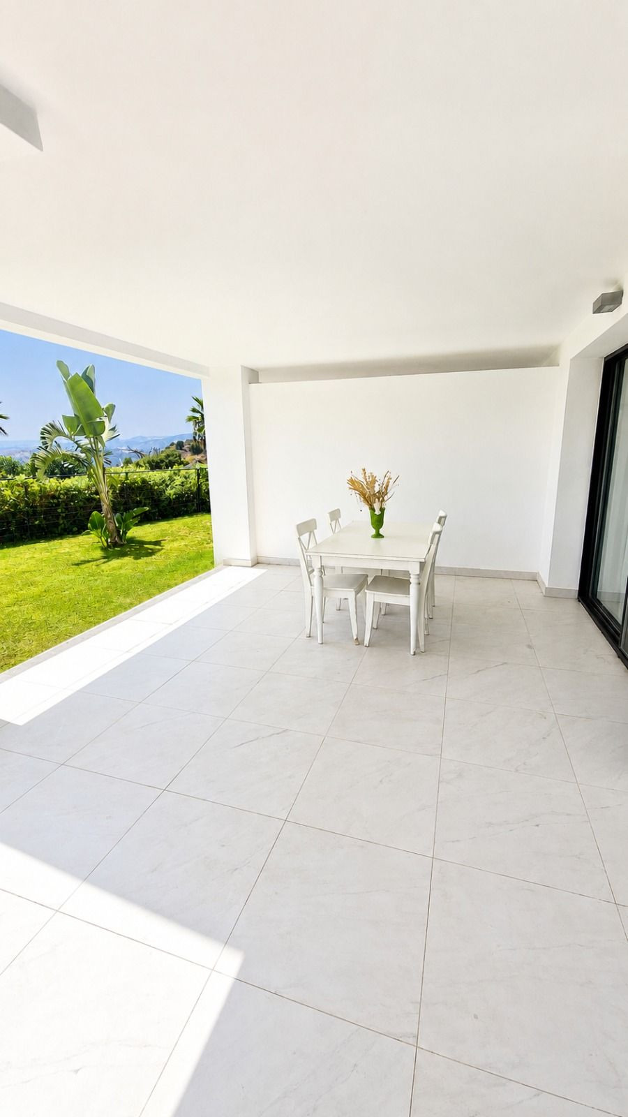 Exclusief 2-slaapkamerappartement met privé-tuin en zeezicht in Mirador de Estepona Hills in Estepona - foto 17
