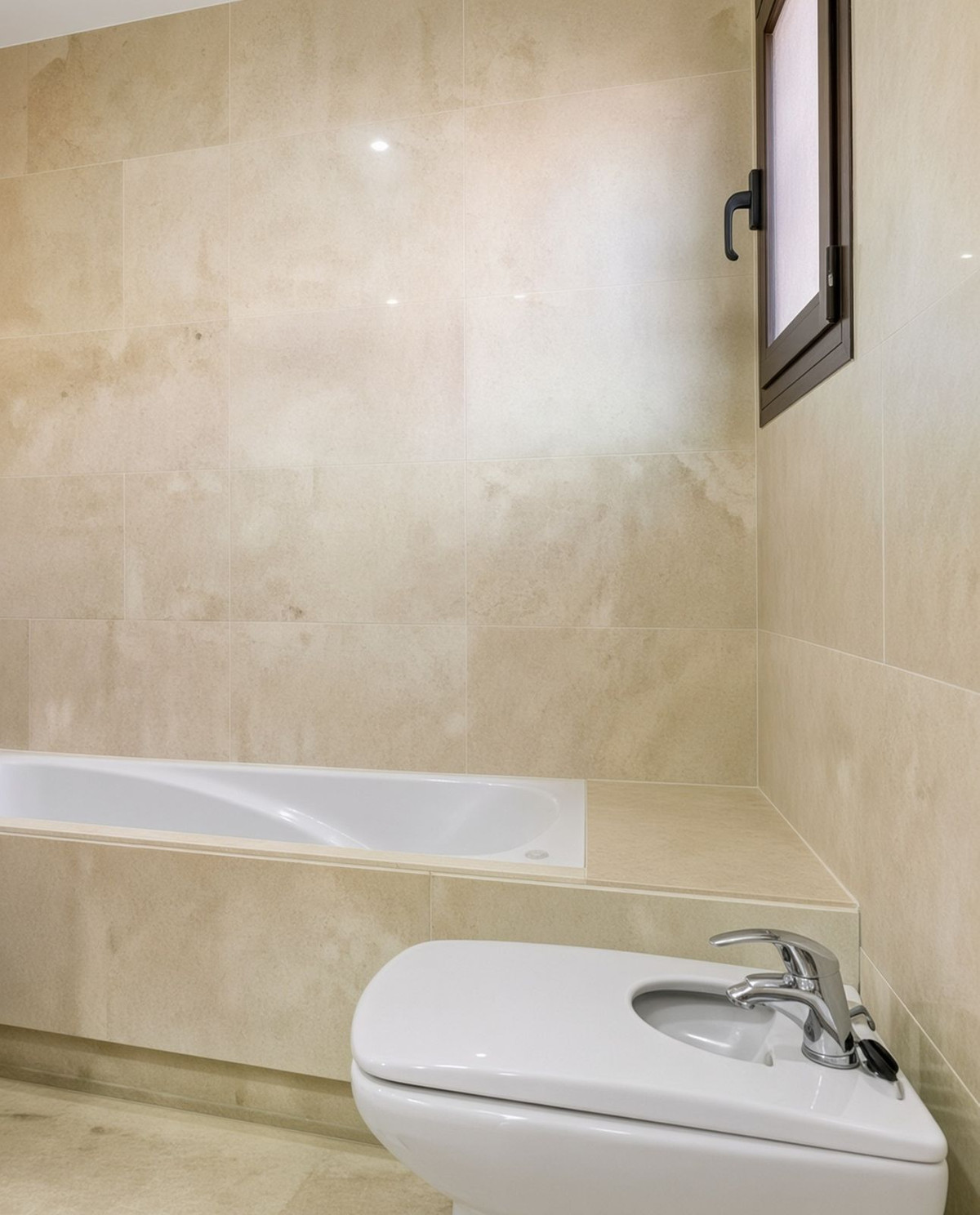 2-slaapkamer appartement in Estepona in Estepona - foto 11