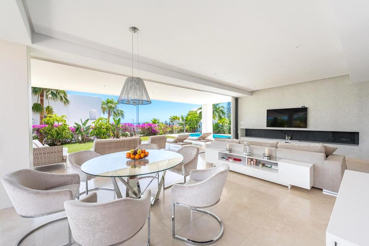 Vijf-slaapkamer villa in Río Real in Río Real - foto 8