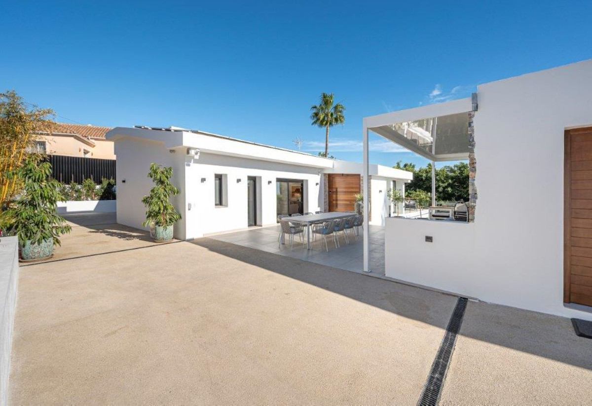 Villa met 5 slaapkamers in El Rosario in El Rosario - foto 12