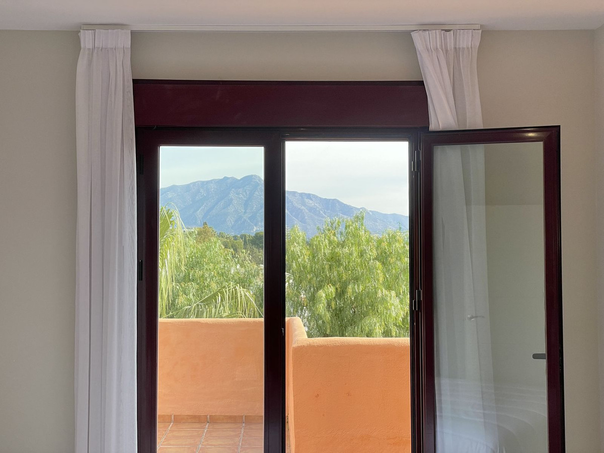 3-slaapkamer duplex penthouse in El Paraíso, Benahavís in Benahavís - foto 18