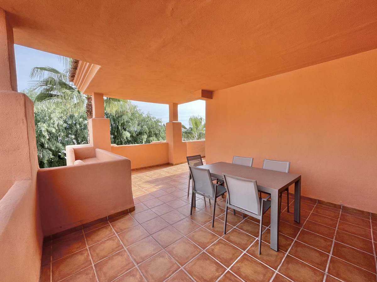 3-slaapkamer duplex penthouse in El Paraíso, Benahavís in Benahavís - foto 6