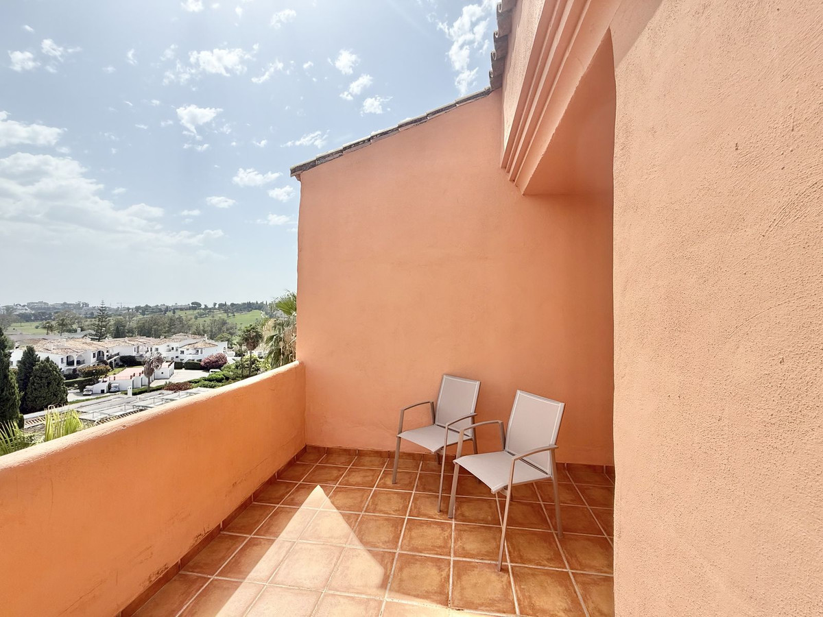 3-slaapkamer duplex penthouse in El Paraíso, Benahavís in Benahavís - foto 10