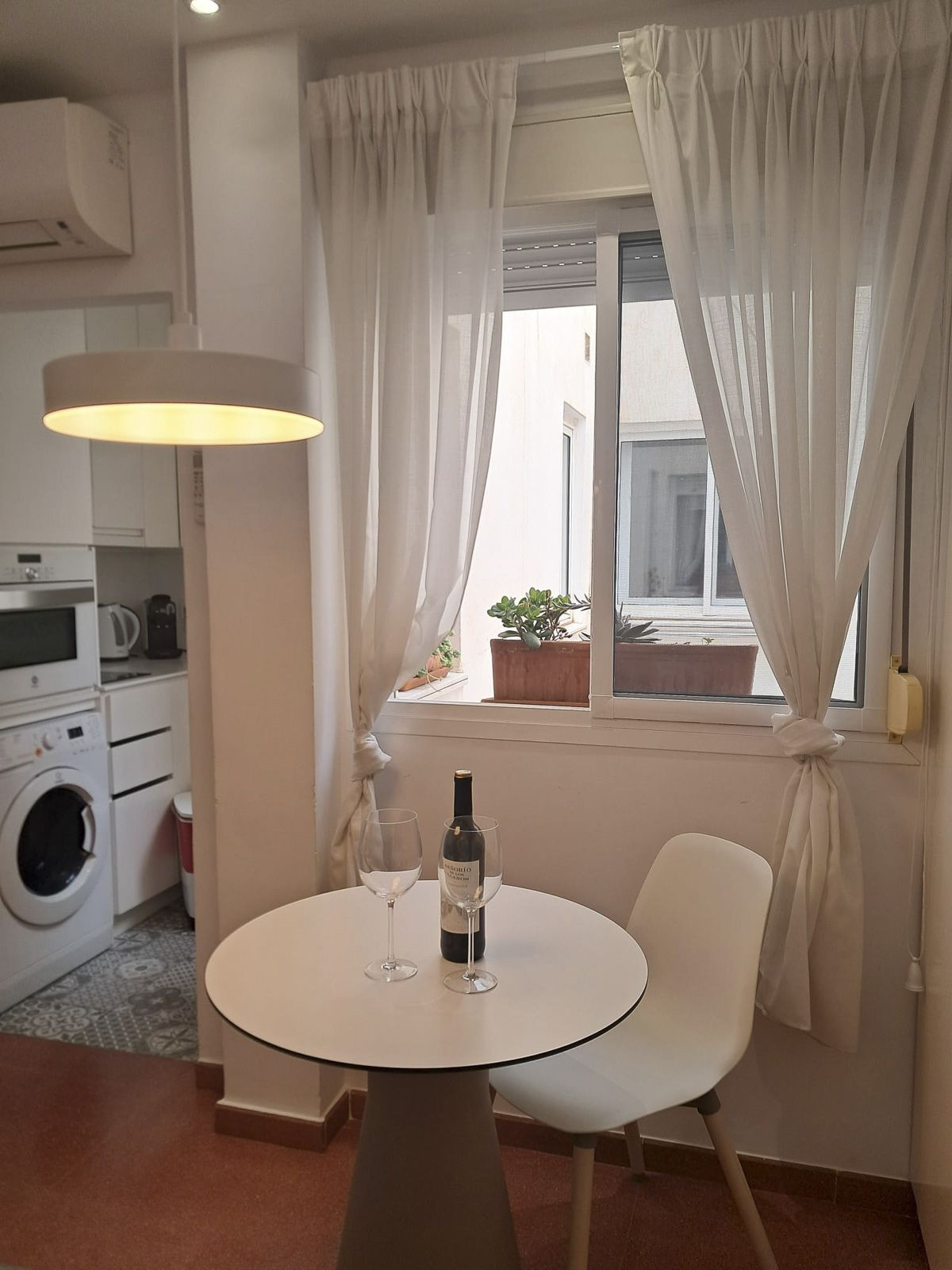 1 bedroom Apartment in Málaga Centro in Málaga Centro - foto 6