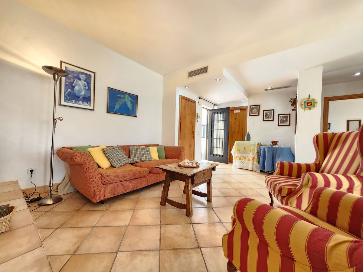 Appartement met 2 slaapkamers op de eerste lijn van Puerto Banús Marina in Puerto Banús - foto 6