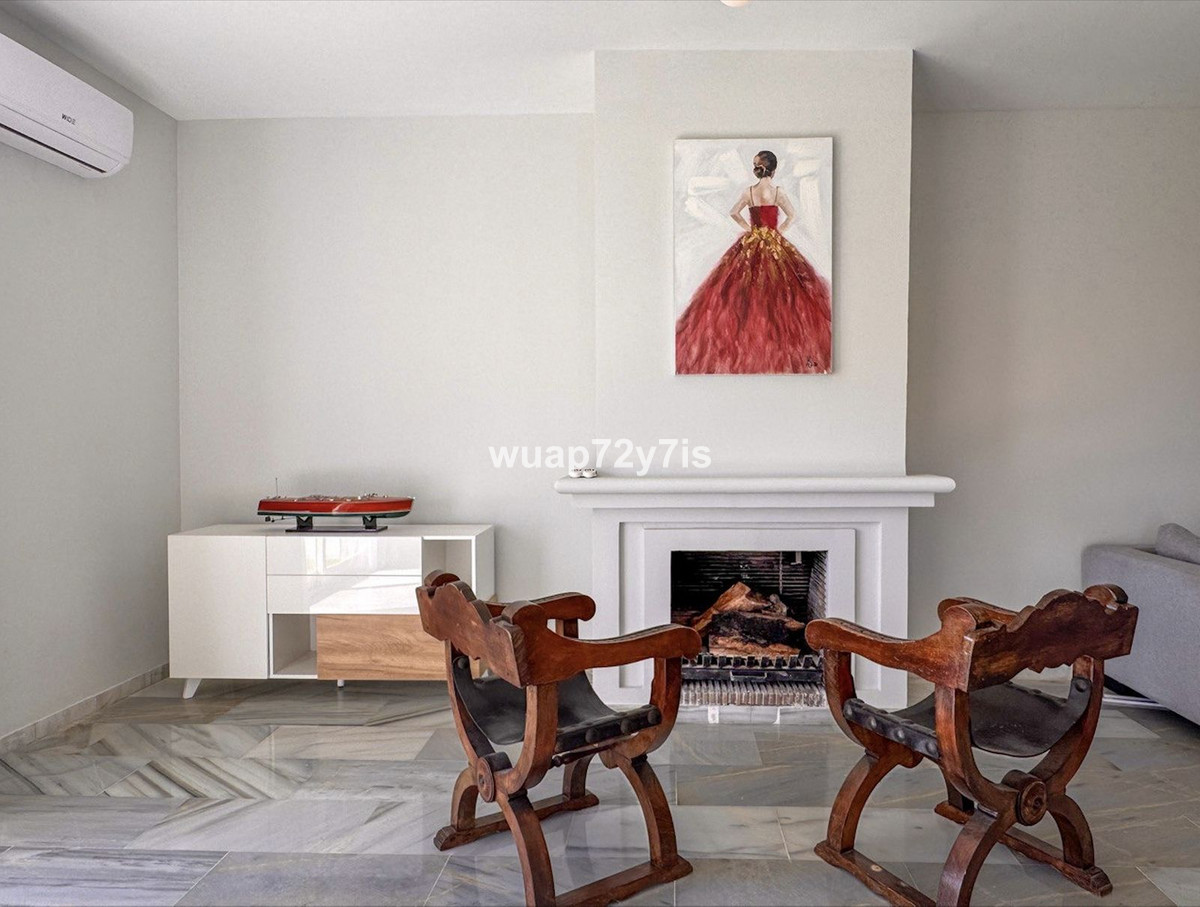 Vernieuwde penthouse met 3 slaapkamers in Bel-Air, Estepona in Bel Air - foto 4