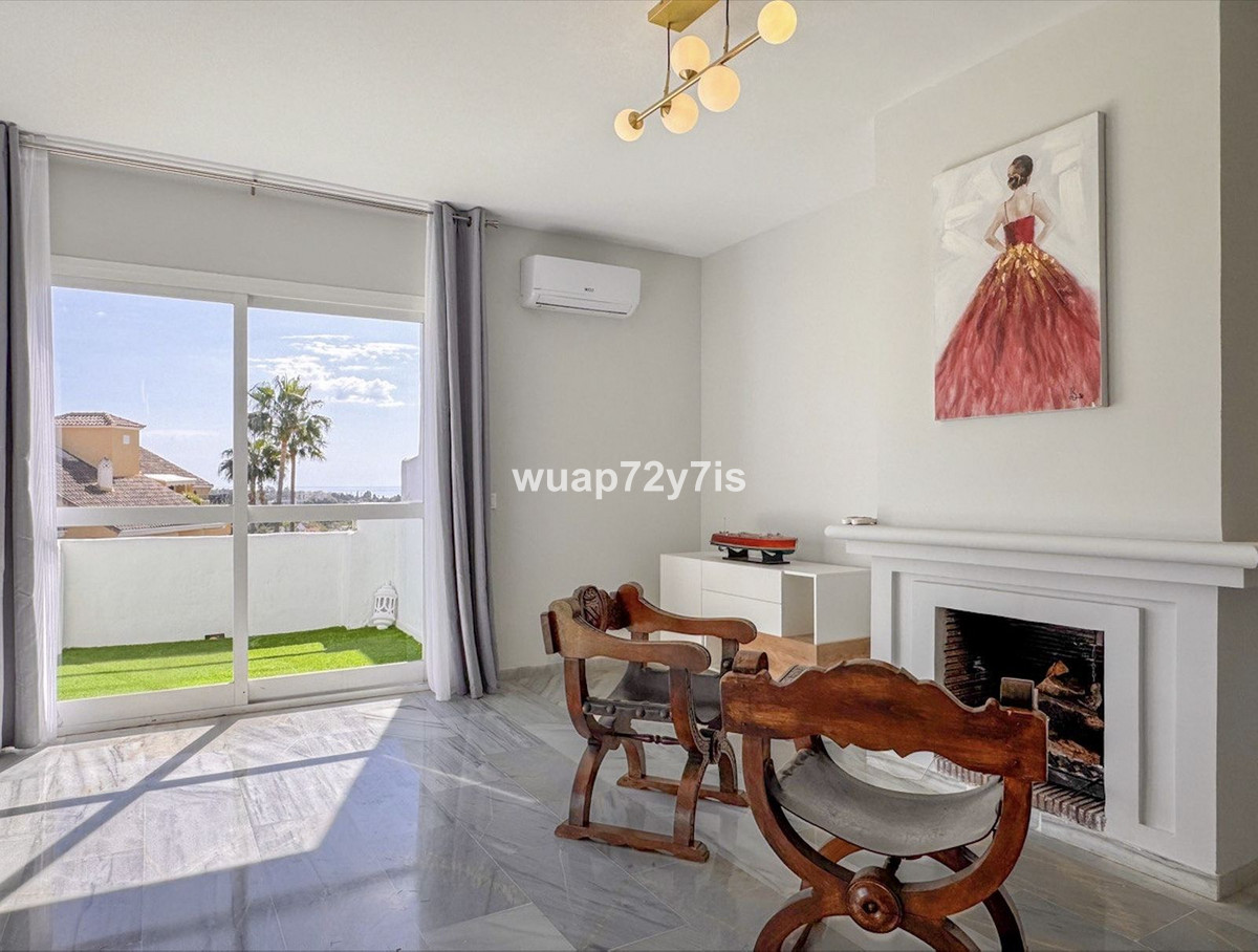 Vernieuwde penthouse met 3 slaapkamers in Bel-Air, Estepona in Bel Air - foto 5