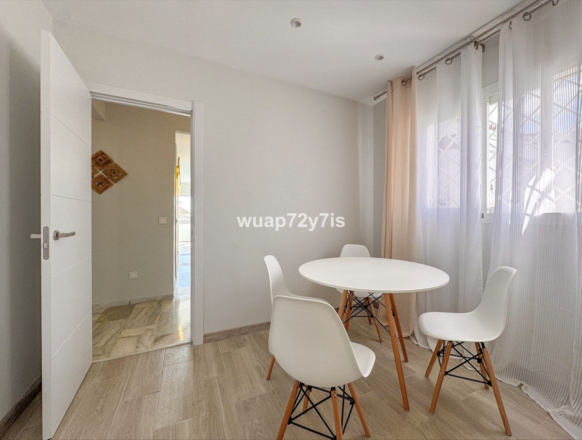 Vernieuwde penthouse met 3 slaapkamers in Bel-Air, Estepona in Bel Air - foto 10