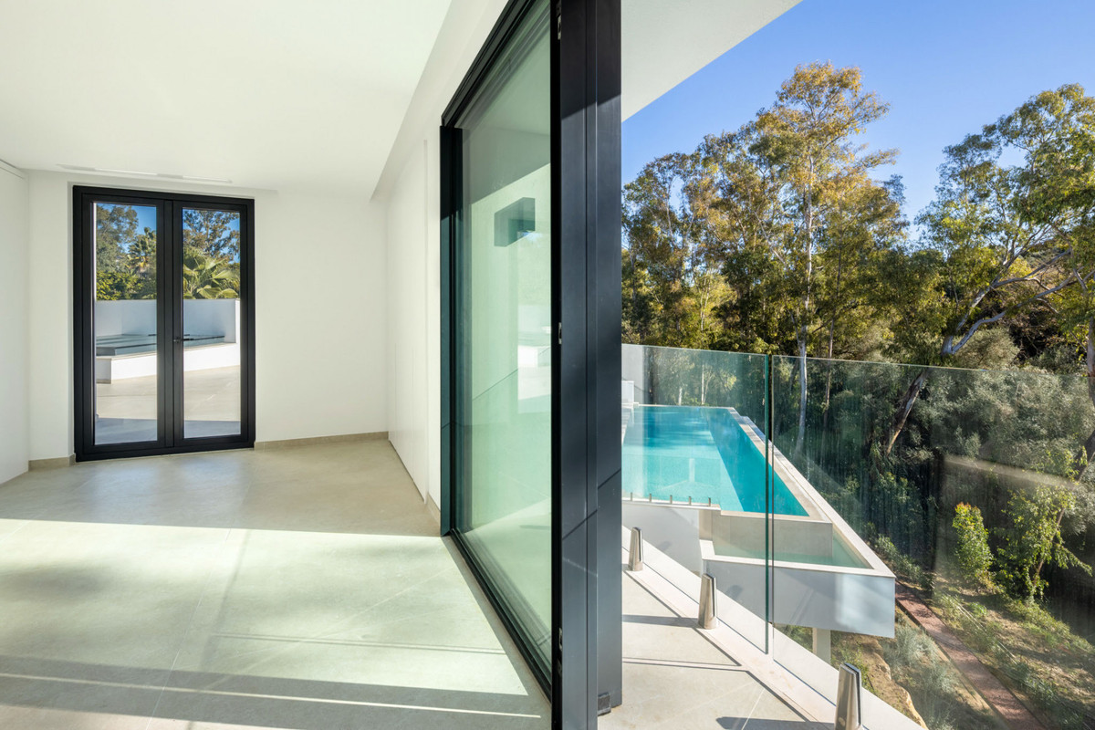 Splinternieuwe villa in Sotogrande Alto met 5 slaapkamers in Sotogrande Alto - foto 11