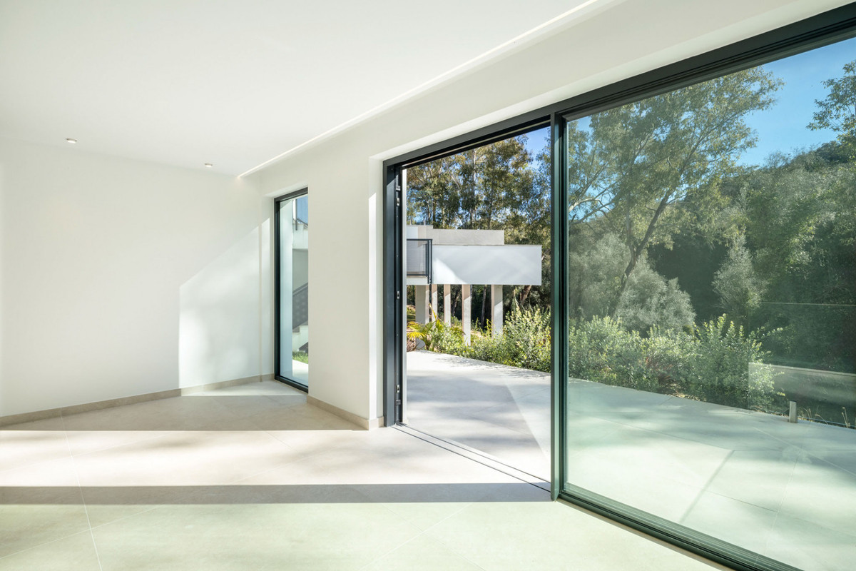 Splinternieuwe villa in Sotogrande Alto met 5 slaapkamers in Sotogrande Alto - foto 15