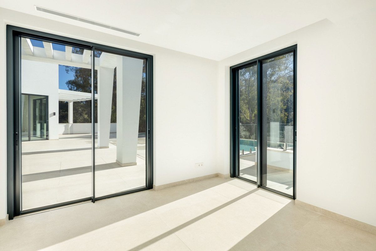 Splinternieuwe villa in Sotogrande Alto met 5 slaapkamers in Sotogrande Alto - foto 9