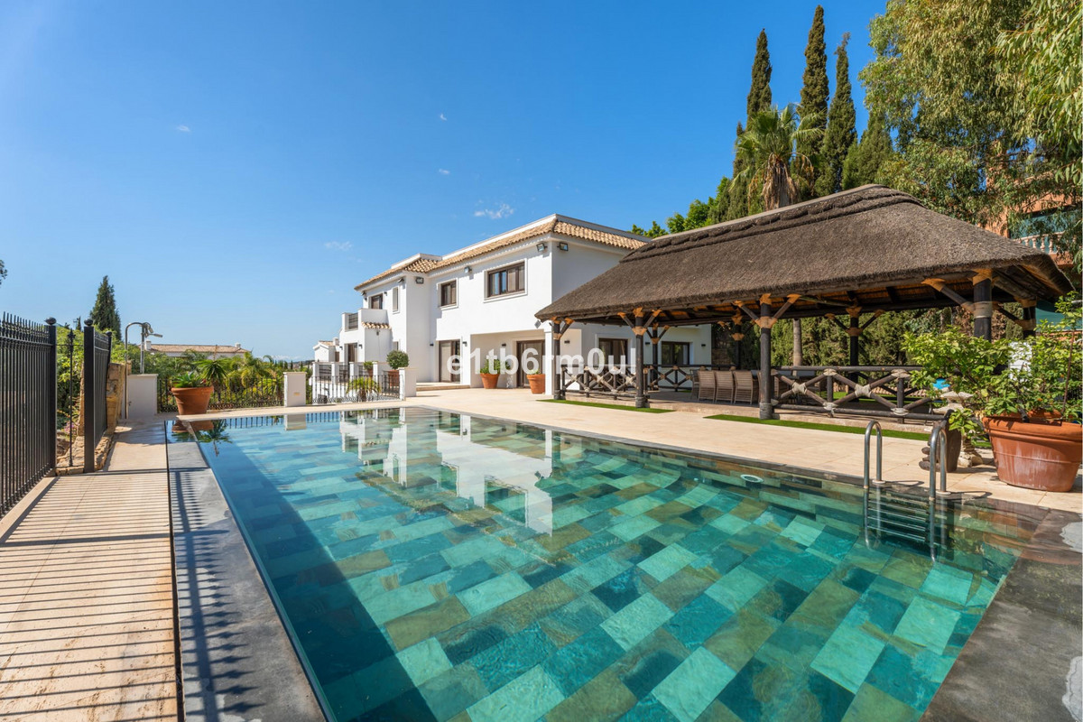Villa met 7 slaapkamers in Benahavís in Benahavís - foto 4