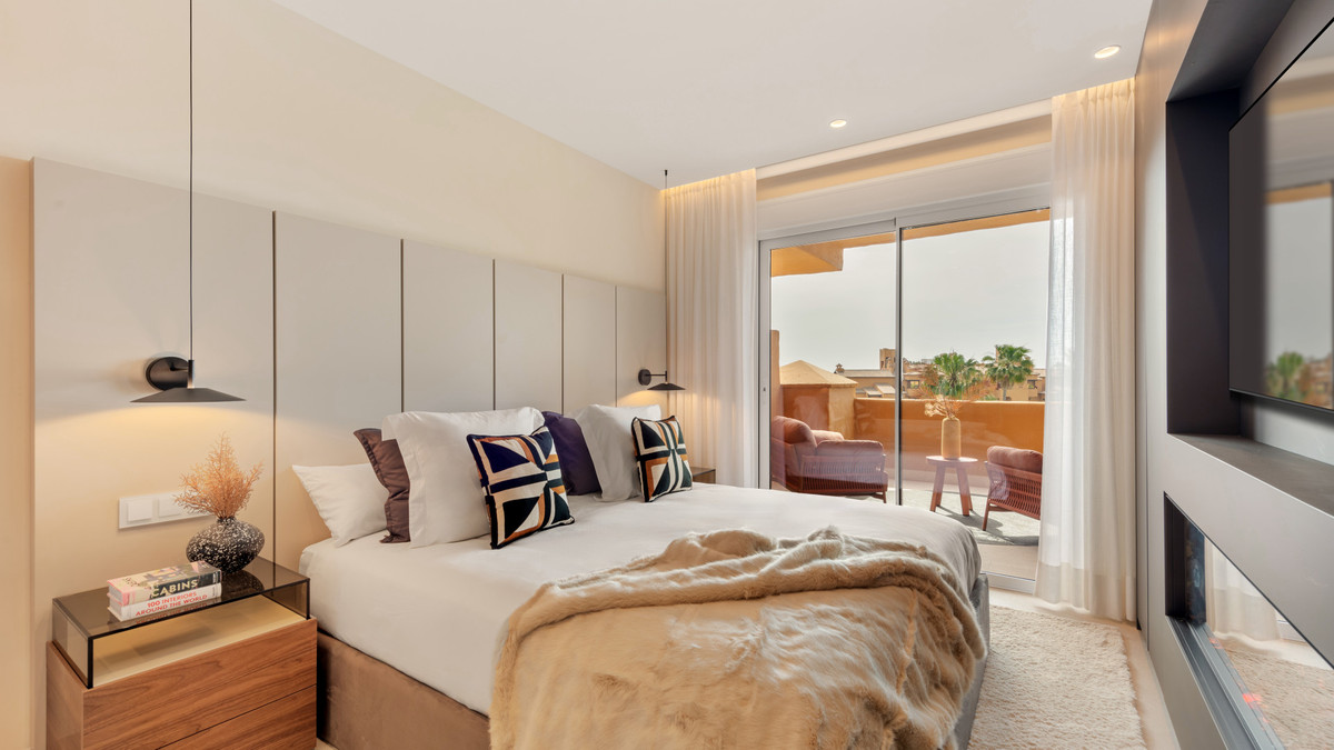 3 bedroom Apartment in Estepona in Estepona - foto 10