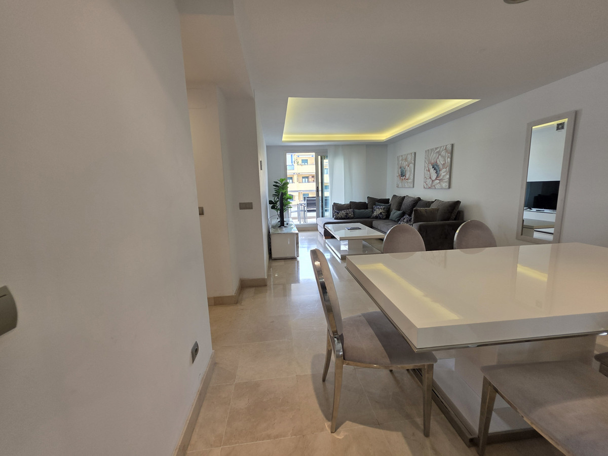 Drie-slaapkamer duplex penthouse aan het strand van San Pedro de Alcántara in San Pedro de Alcántara - foto 16