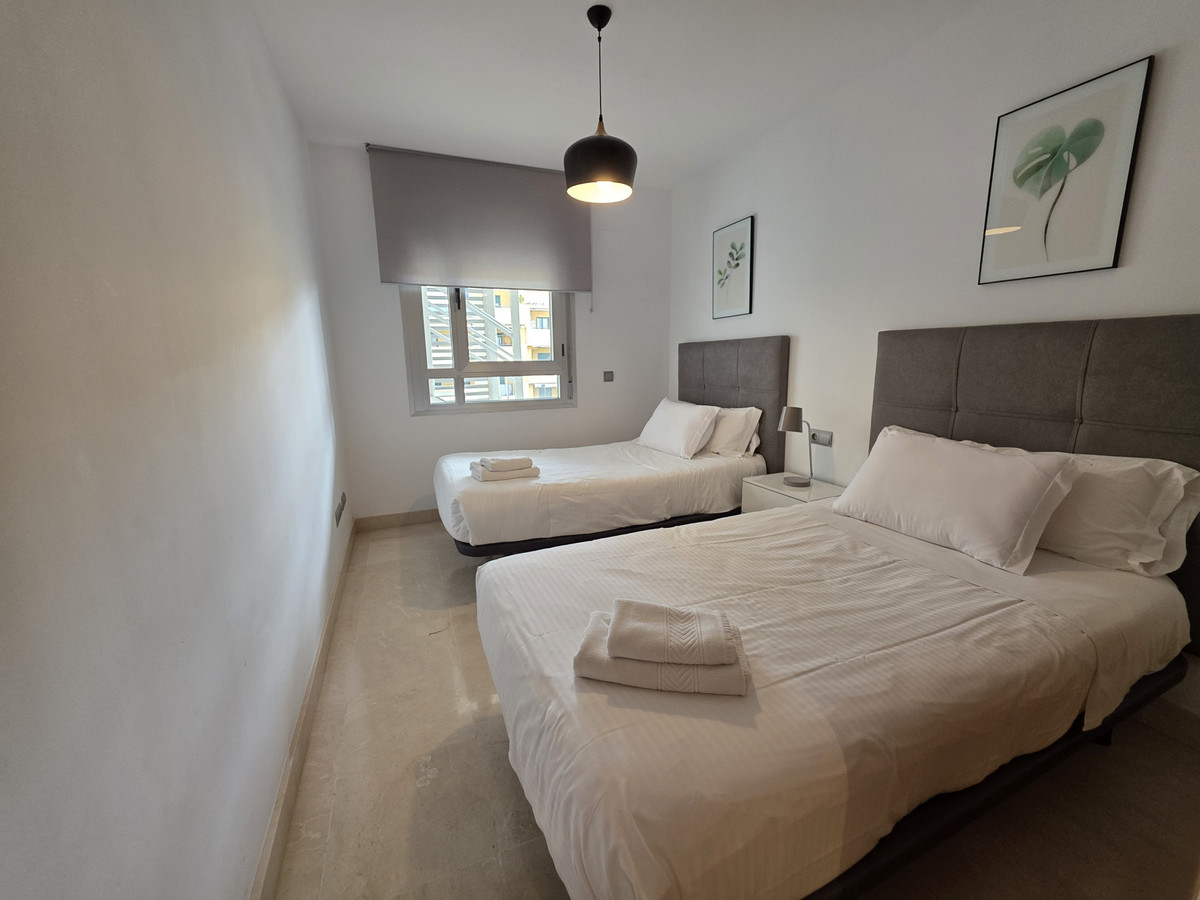 Drie-slaapkamer duplex penthouse aan het strand van San Pedro de Alcántara in San Pedro de Alcántara - foto 18