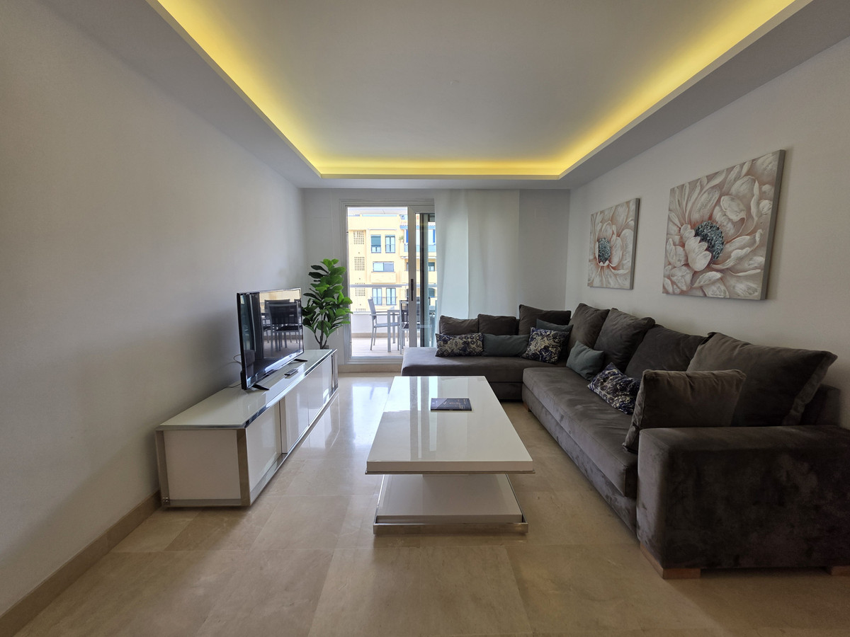 Drie-slaapkamer duplex penthouse aan het strand van San Pedro de Alcántara in San Pedro de Alcántara - foto 5