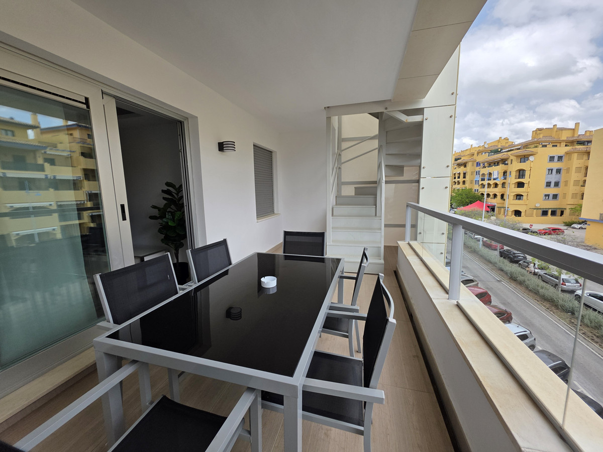 Drie-slaapkamer duplex penthouse aan het strand van San Pedro de Alcántara in San Pedro de Alcántara - foto 10