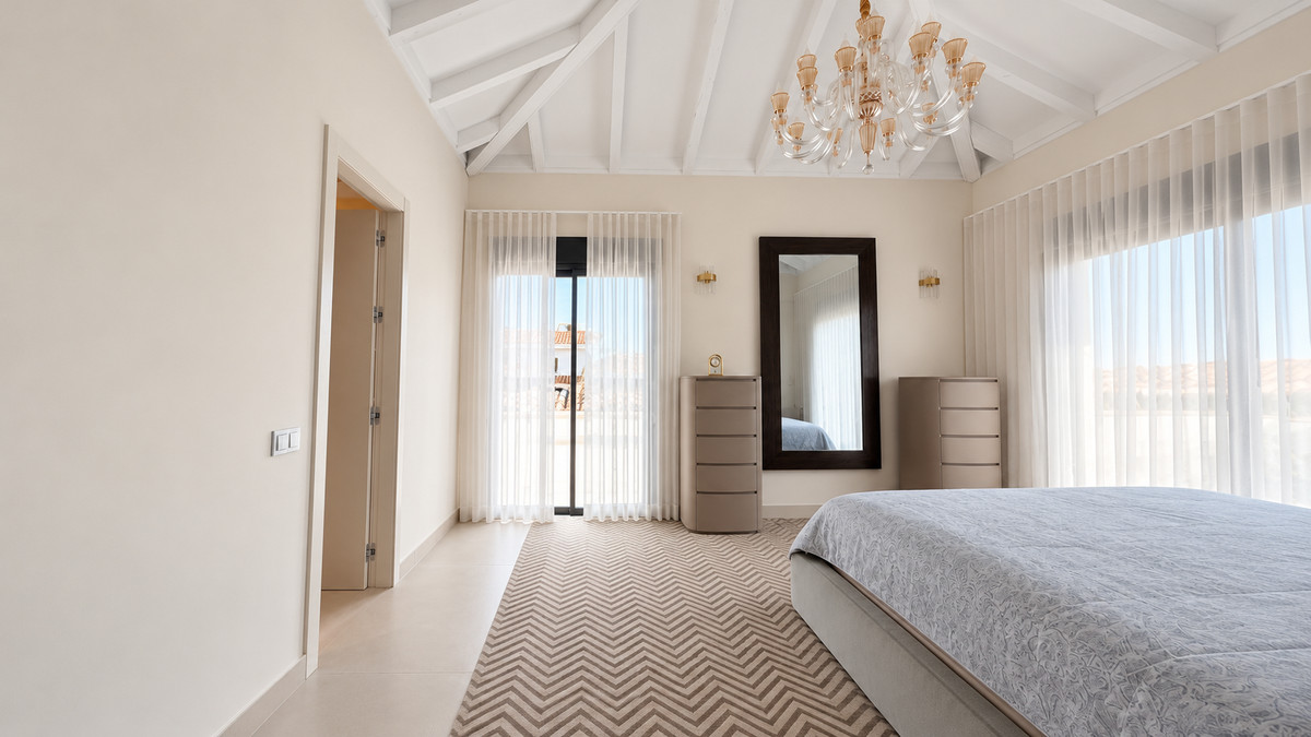 Villa met zes slaapkamers in Guadalmina Baja, Málaga in Guadalmina Baja - foto 17
