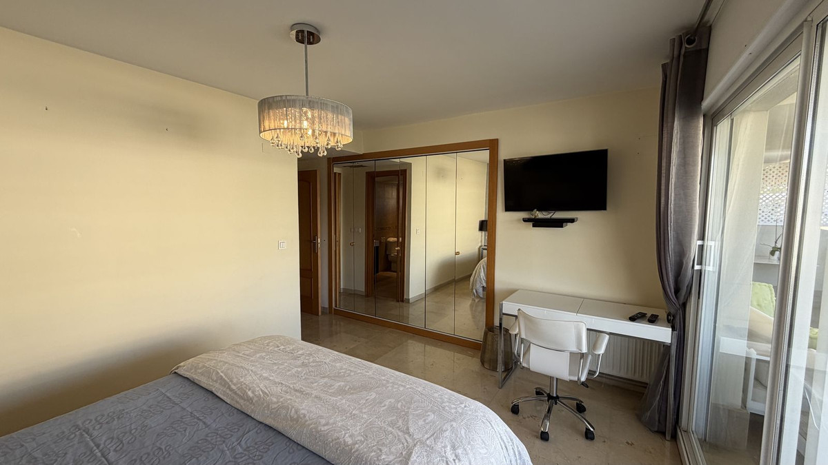 Drie-slaapkamer appartement in Guadalmina Alta in Guadalmina Alta - foto 17